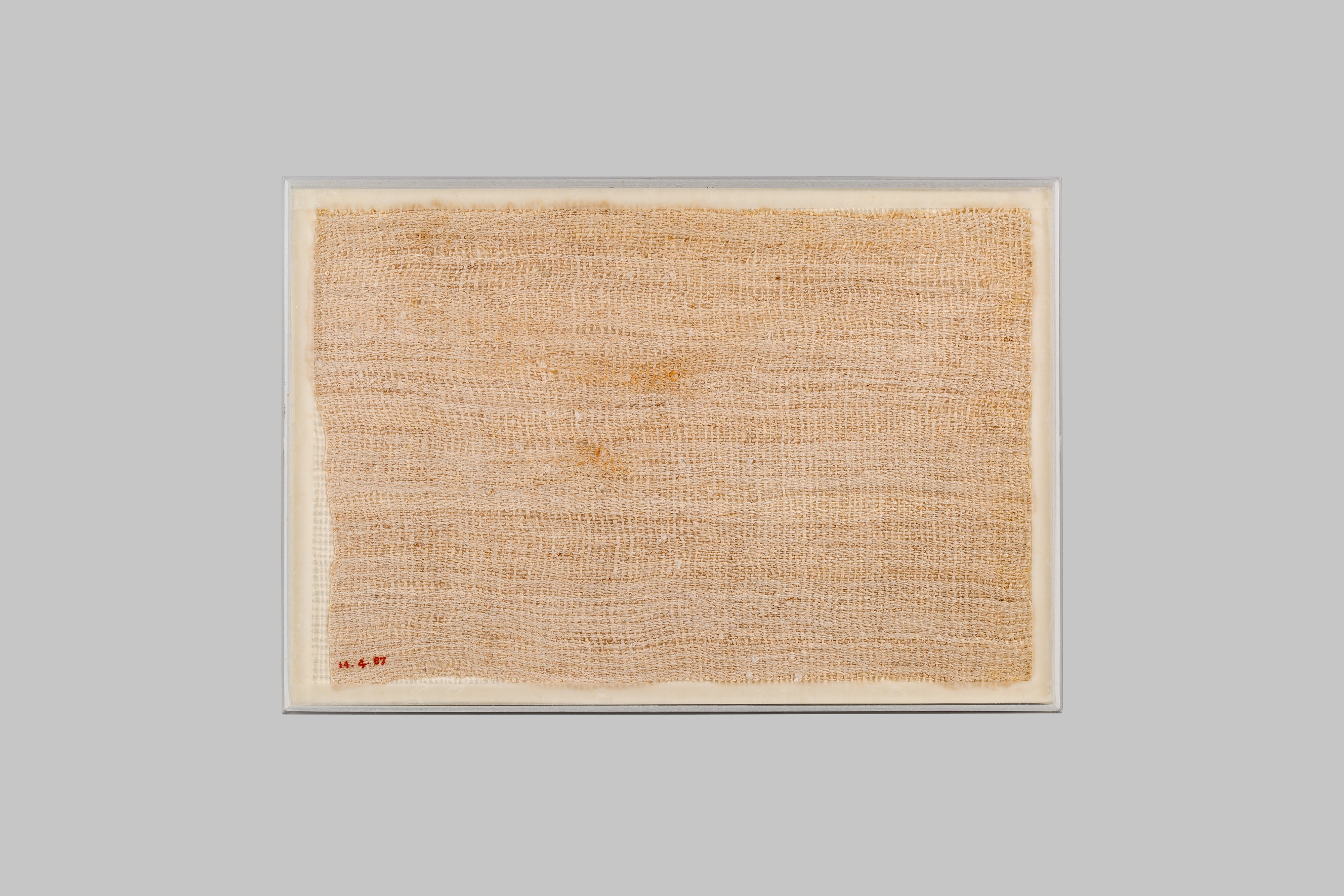 Linen fragment