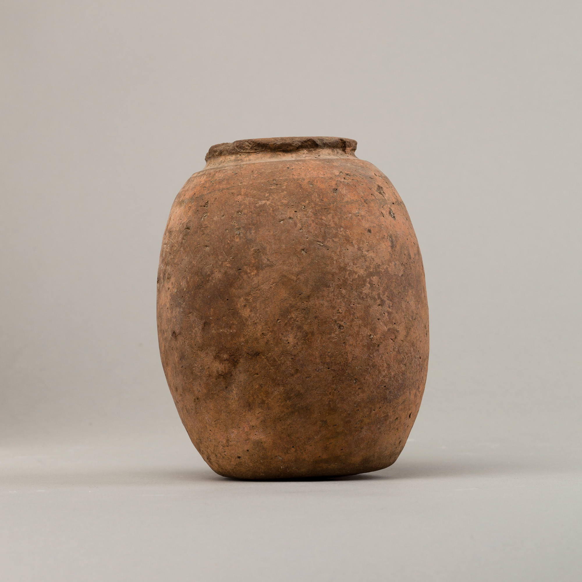 Ovoid jar
