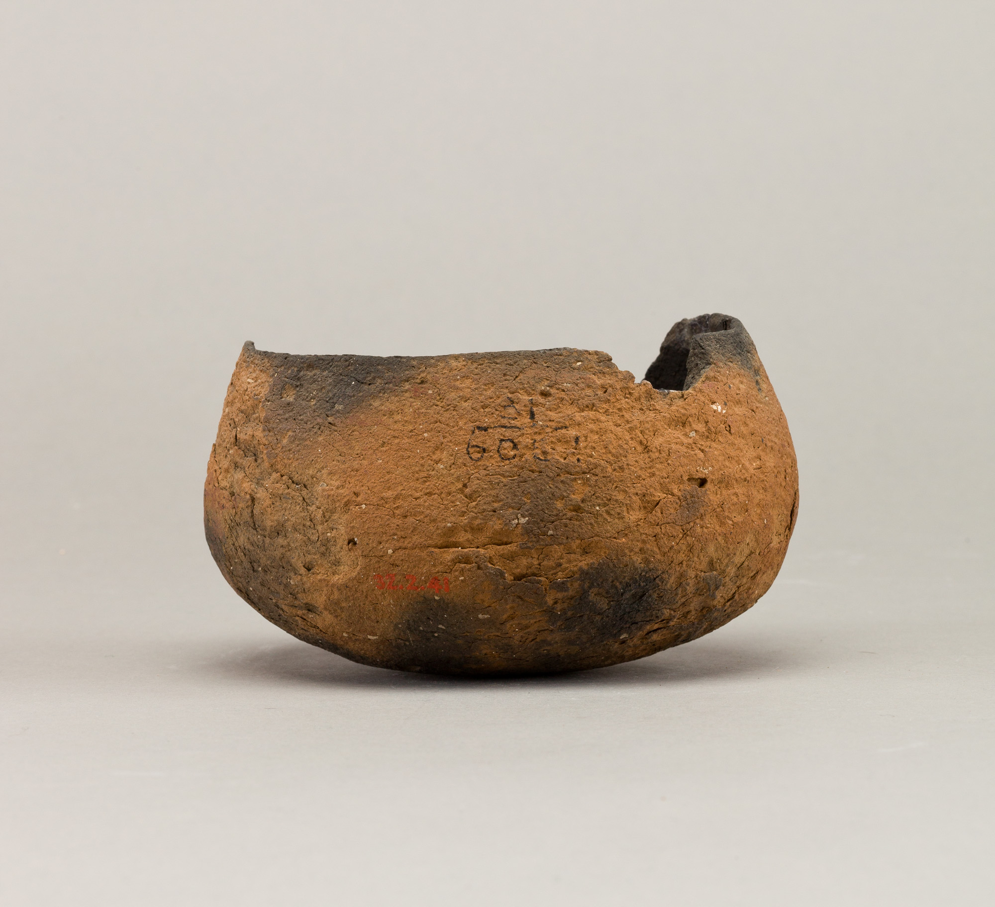 Deep bowl