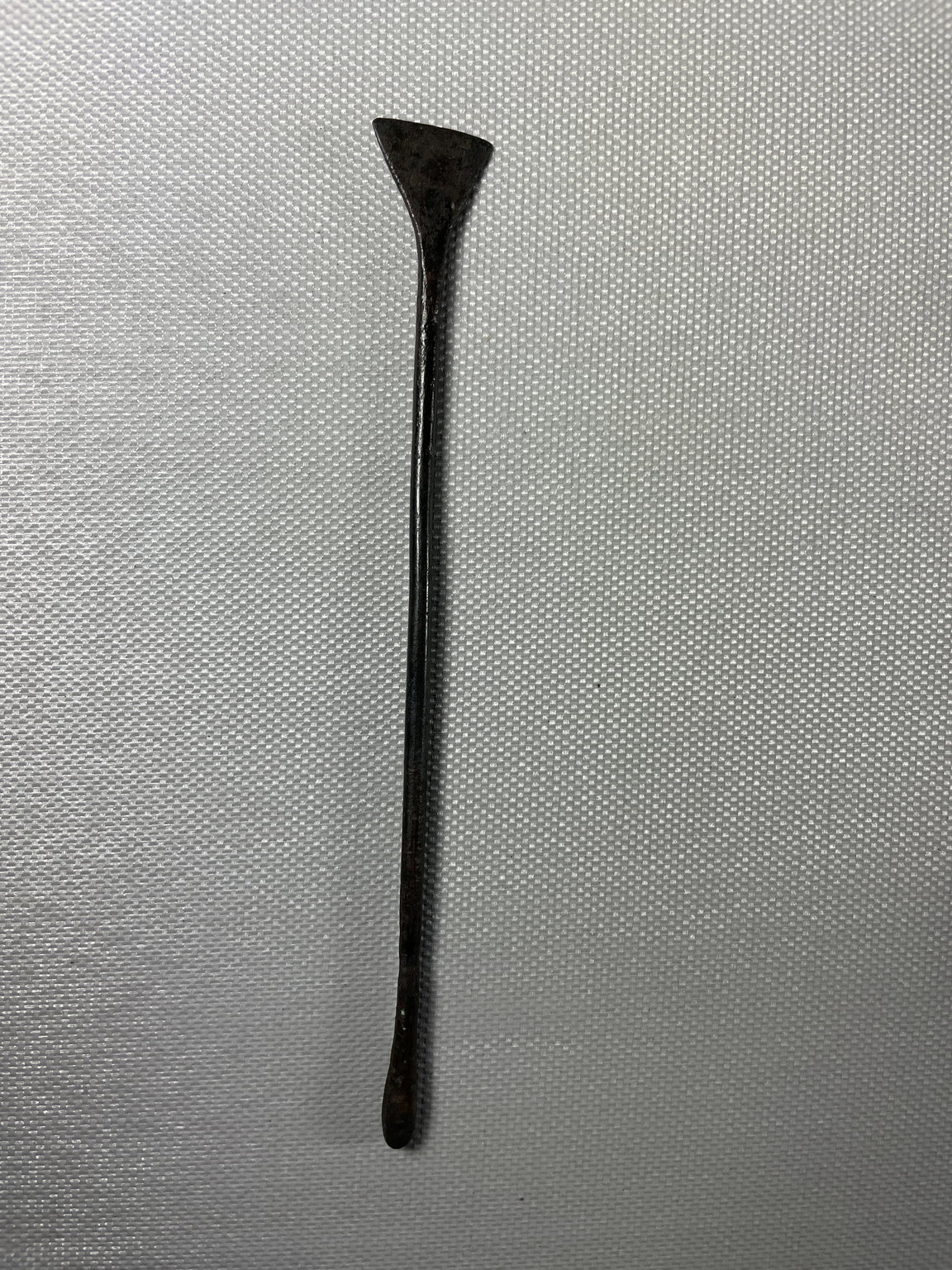 Long Kohl Stick with Knife on One End