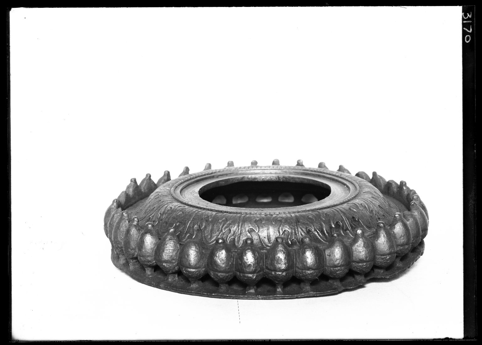 Circular Container