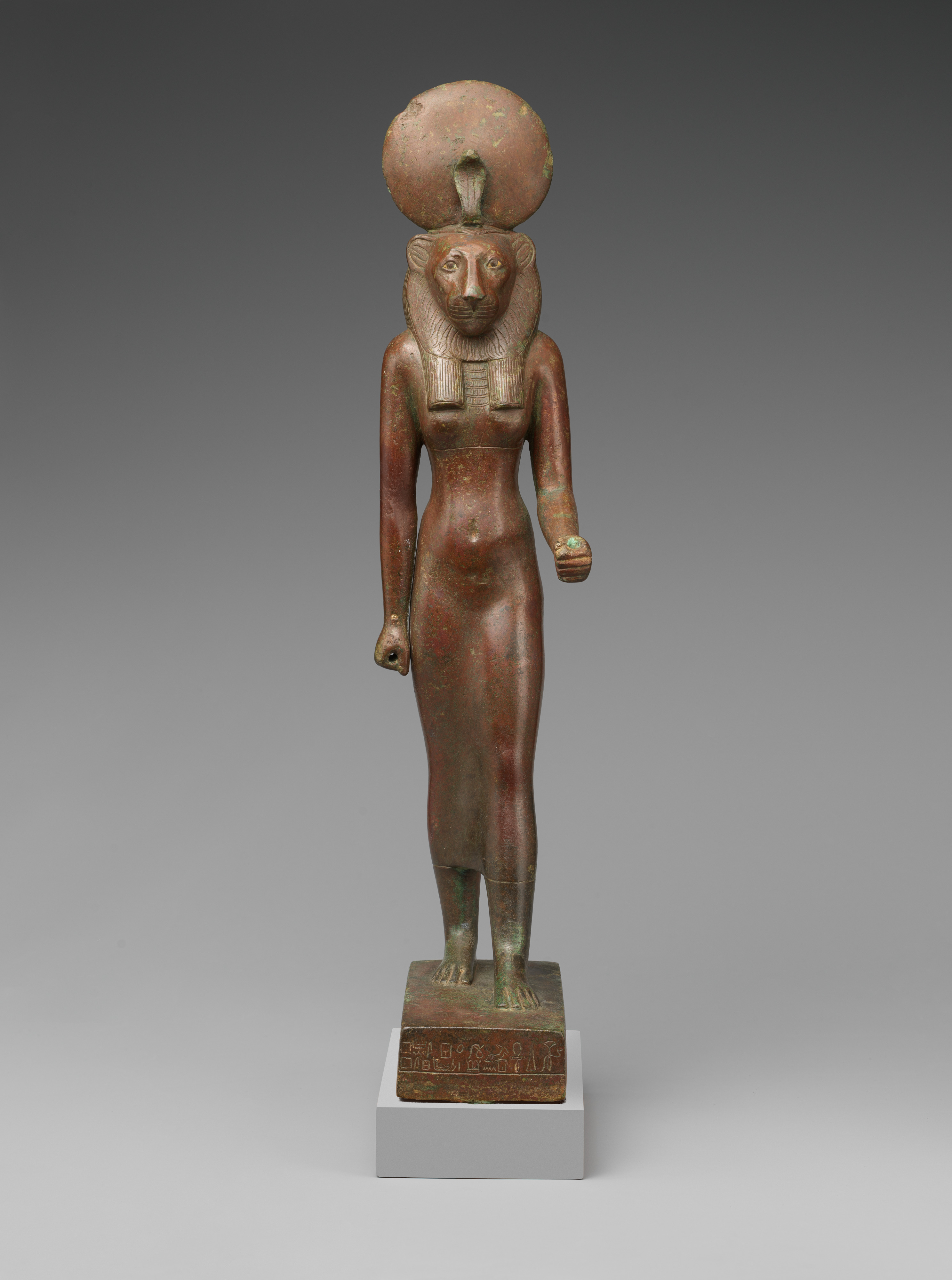 Statuette of Wadjet dedicated by Akanosh son of Pediamenopet