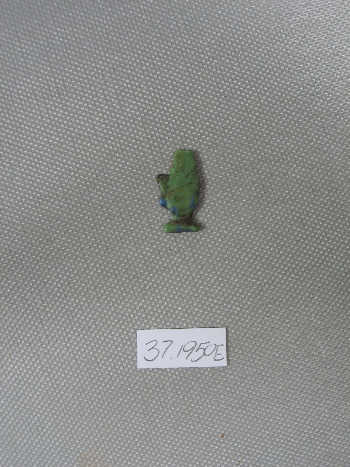 Inlay in Form of Fish