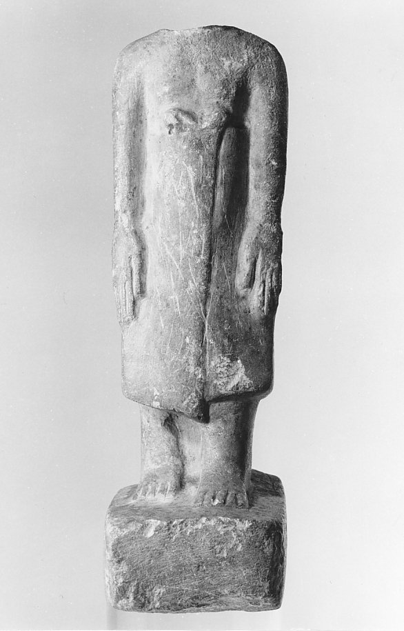 Statuette