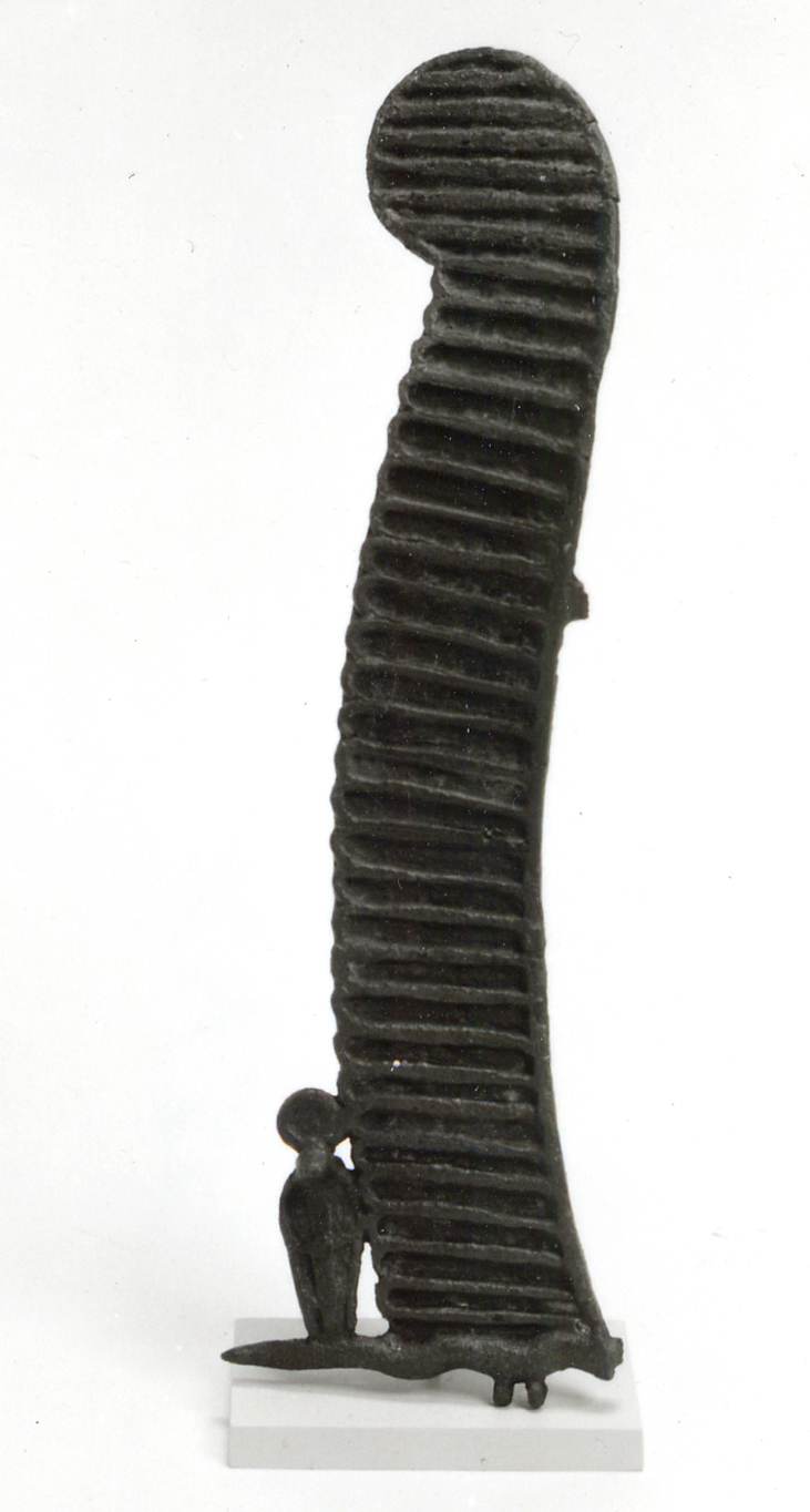 Attachment feather for a large crown