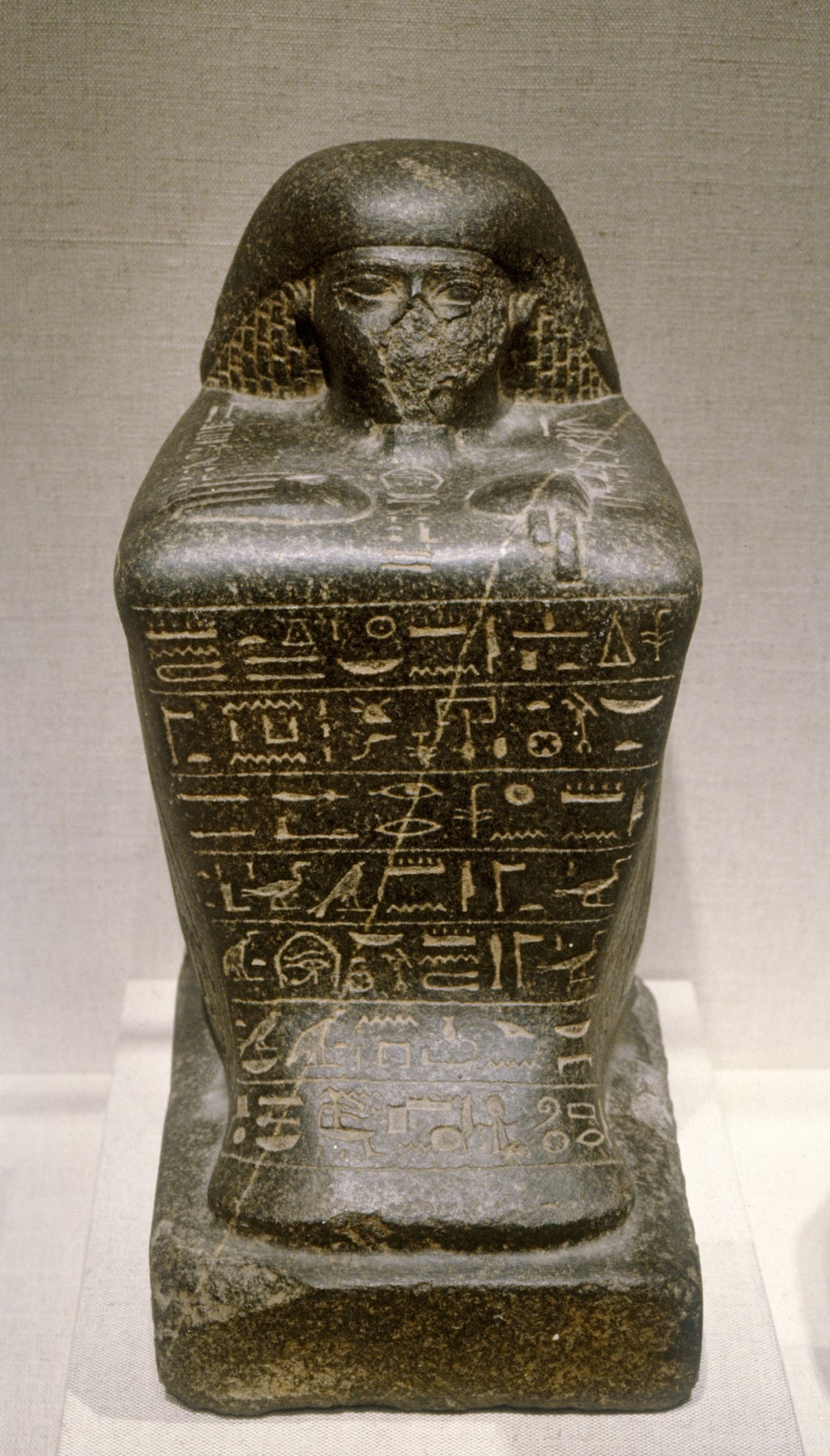 Statue of Irj-aa