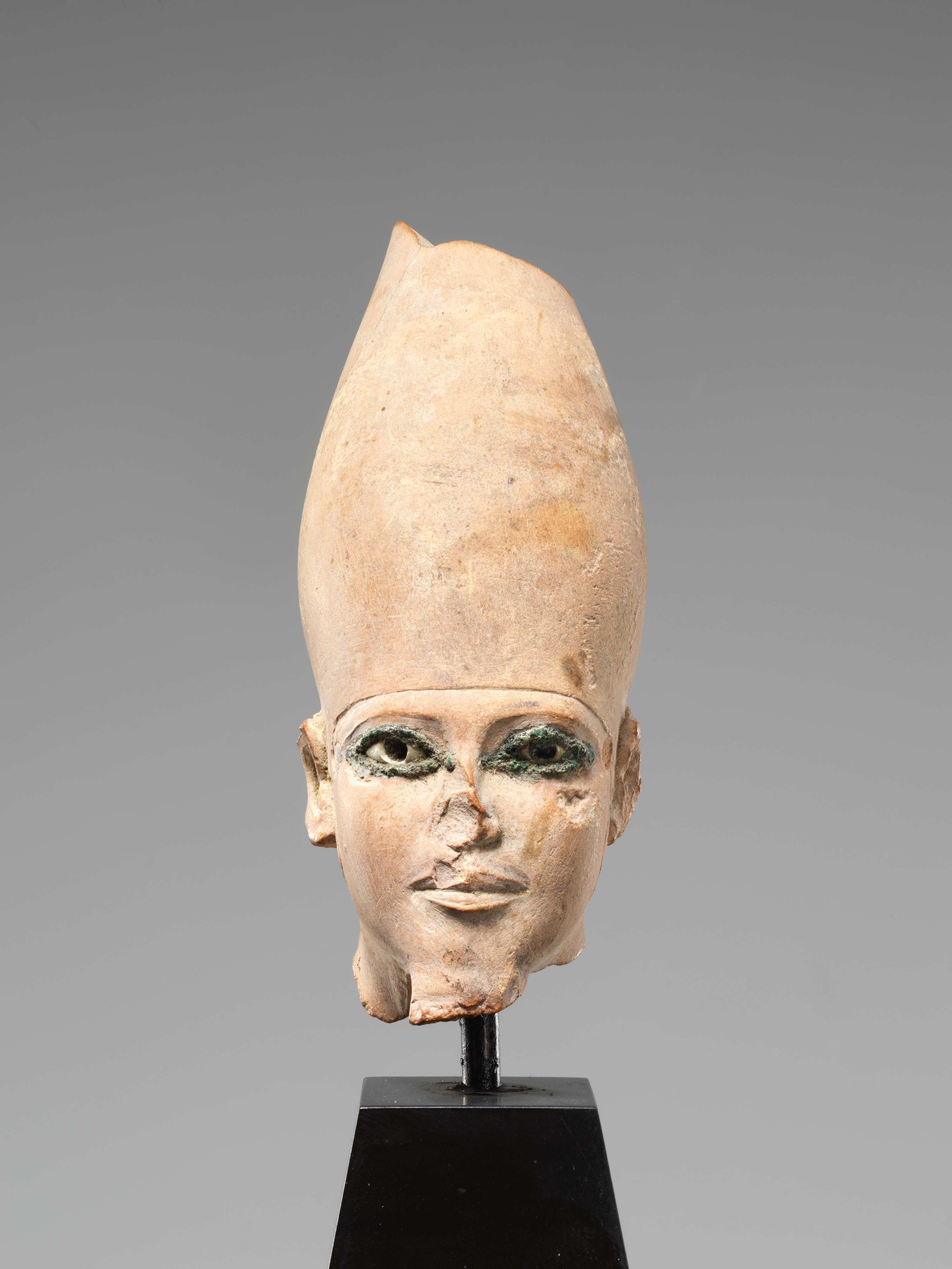 Head of a King, Probably Khafre, Wearing the White Crown