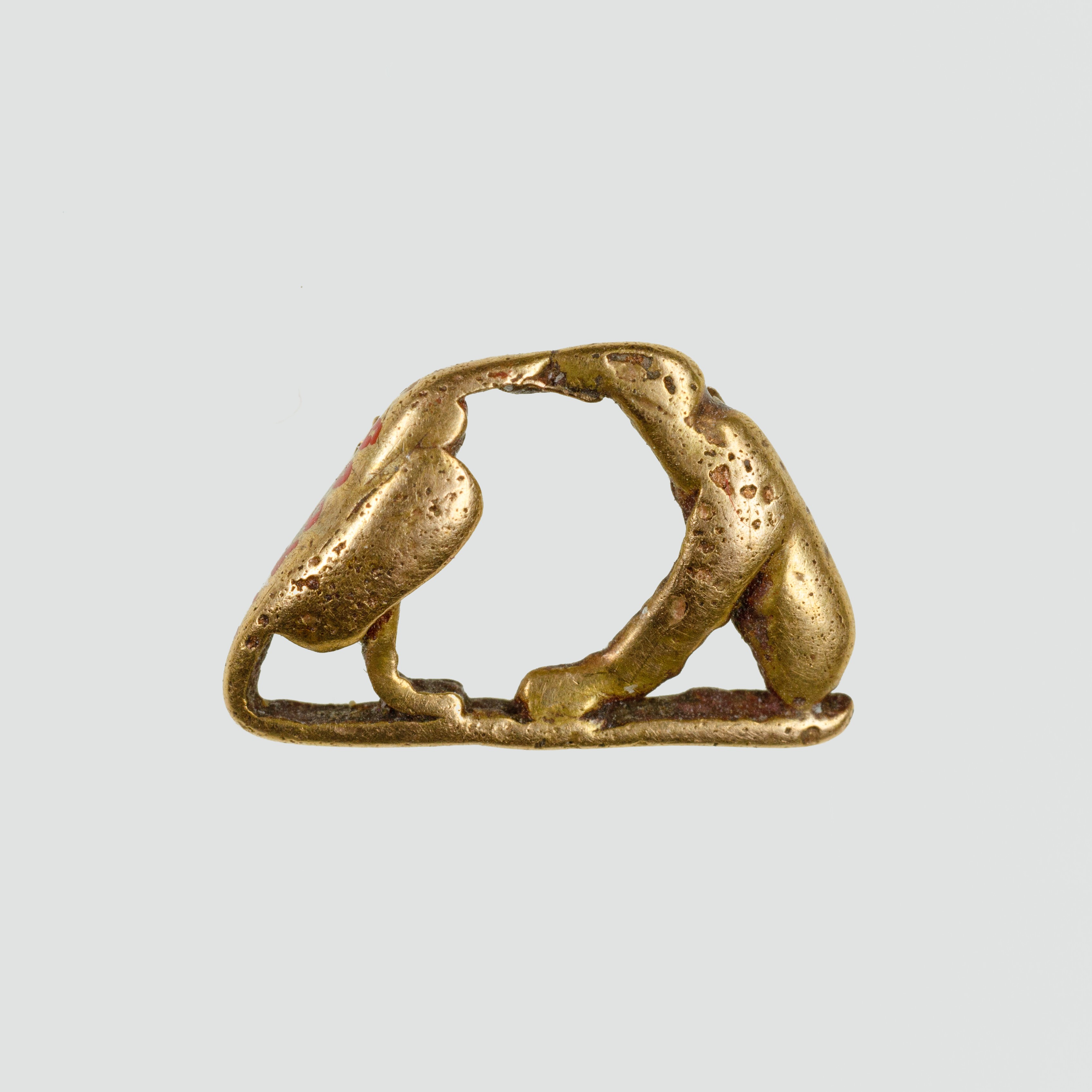 Vulture and falcon amulet