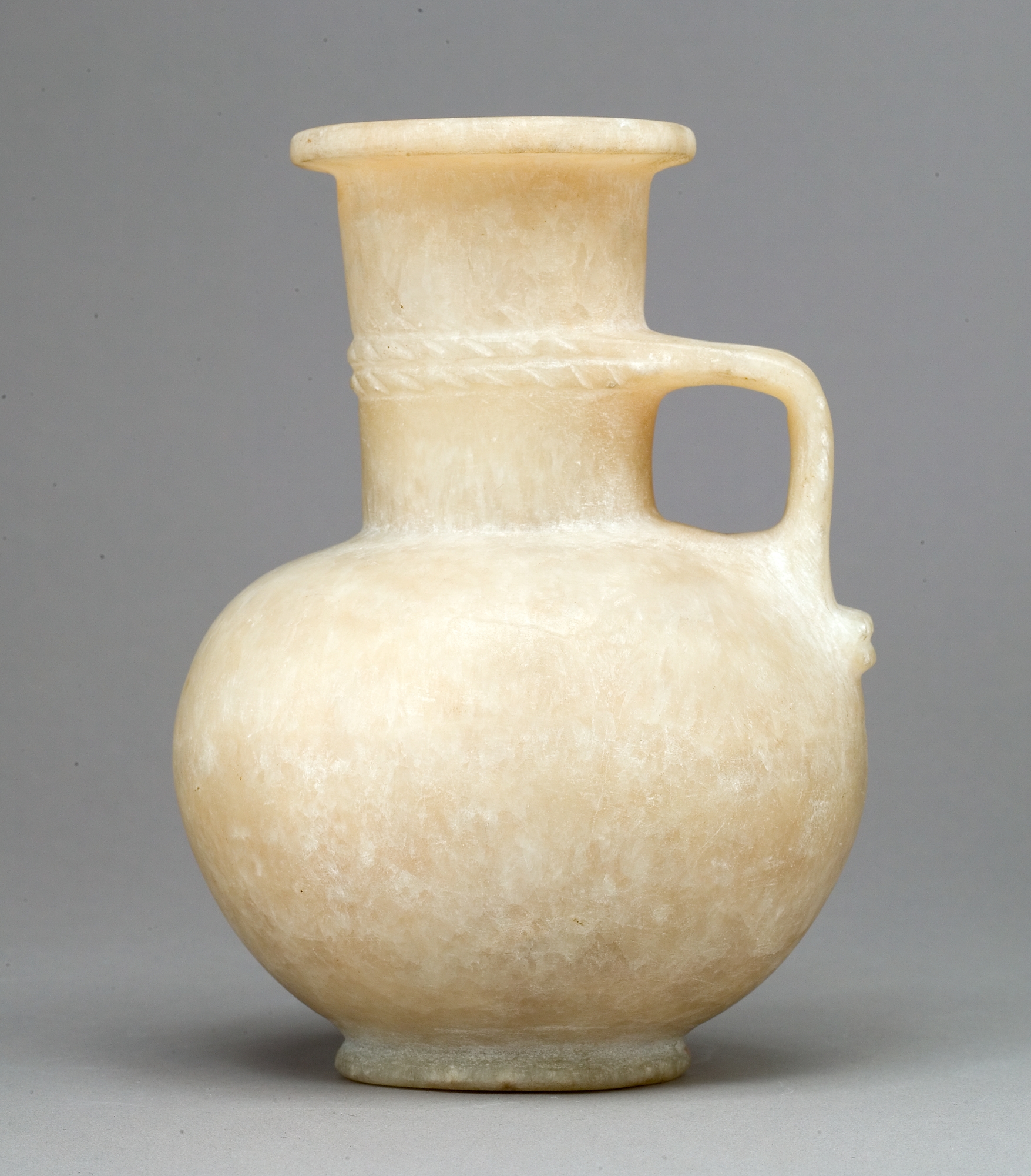 Jug with rope pattern