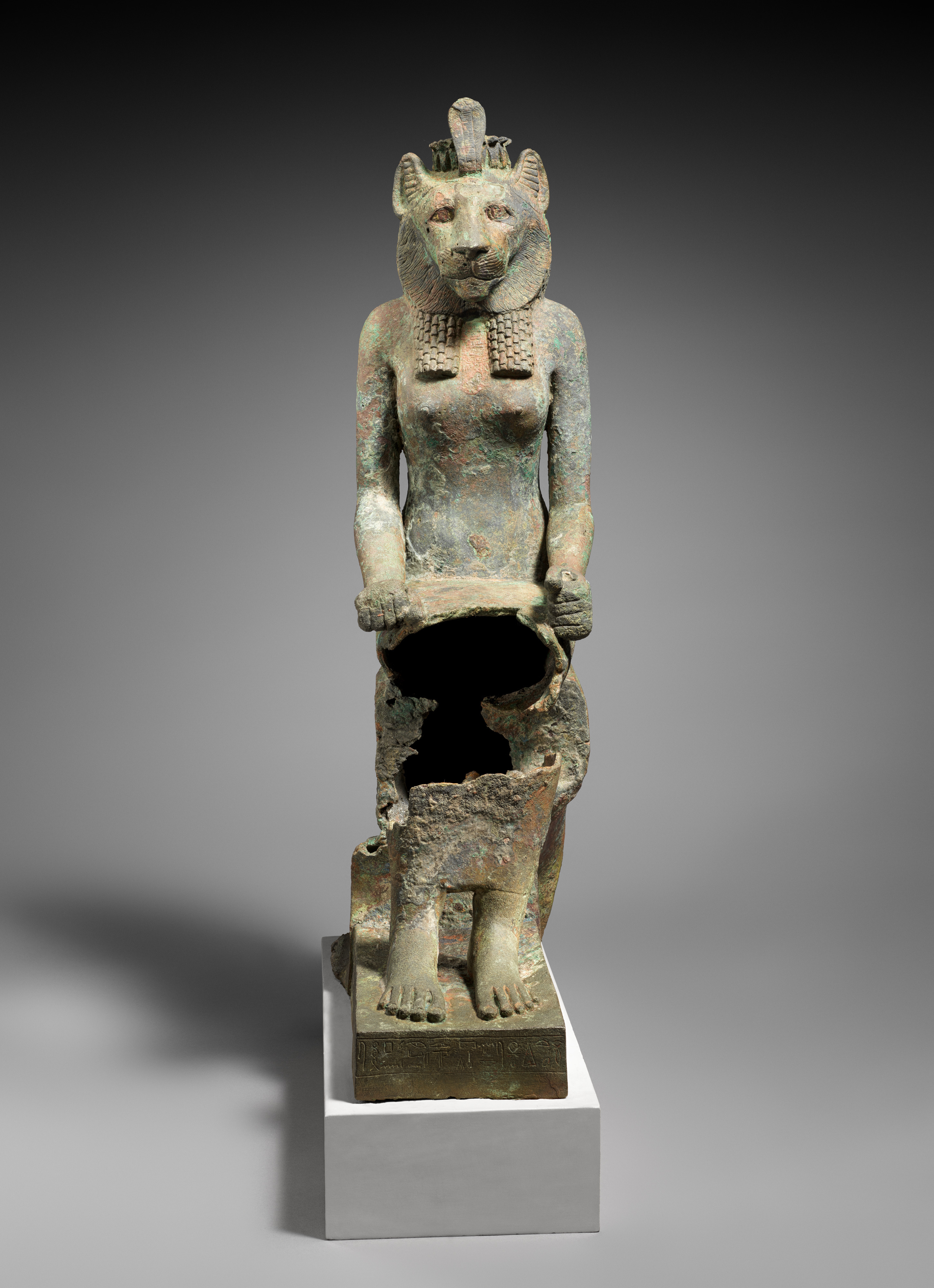 Statue of lion-headed Wadjet inscribed for Minirdis, son of Panehsy and of Aarwt(?) whose parents are Horwedja and Nitocris